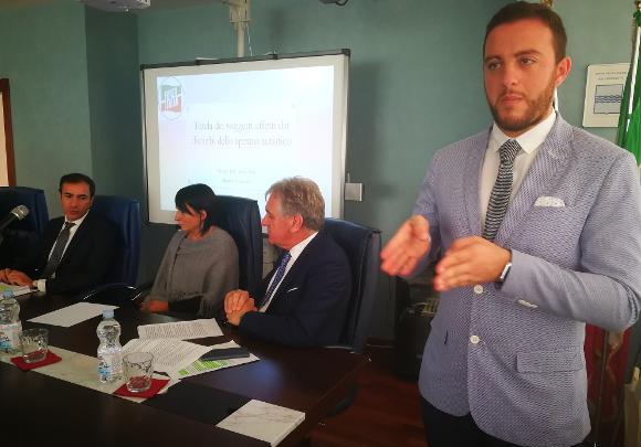 &copy; 2013 - 13.10.2017_Mozione autismo, conferenza stampa di Napoli e Castelluccio