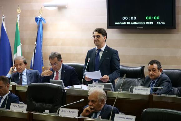© 2013 - Il presidente del Consiglio regionale Carmine Cicala