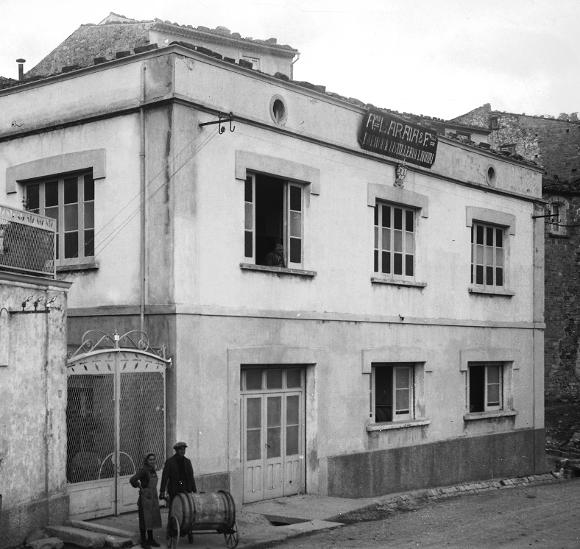 © 2013 - Distilleria Laraia edificio